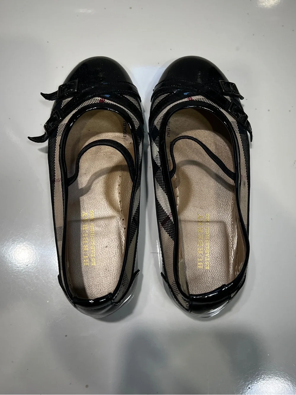 Burberry Black Patent Girls' Mary Jane Flats with Bow Trim